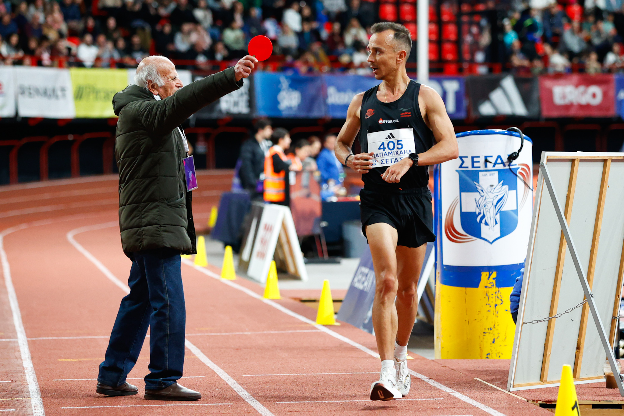 Πανελλήνιο κλείστου 2025: Ακυρώθηκε στον τερματισμό ο Παπαμιχαήλ, ο τίτλος στον Κριτούλη!