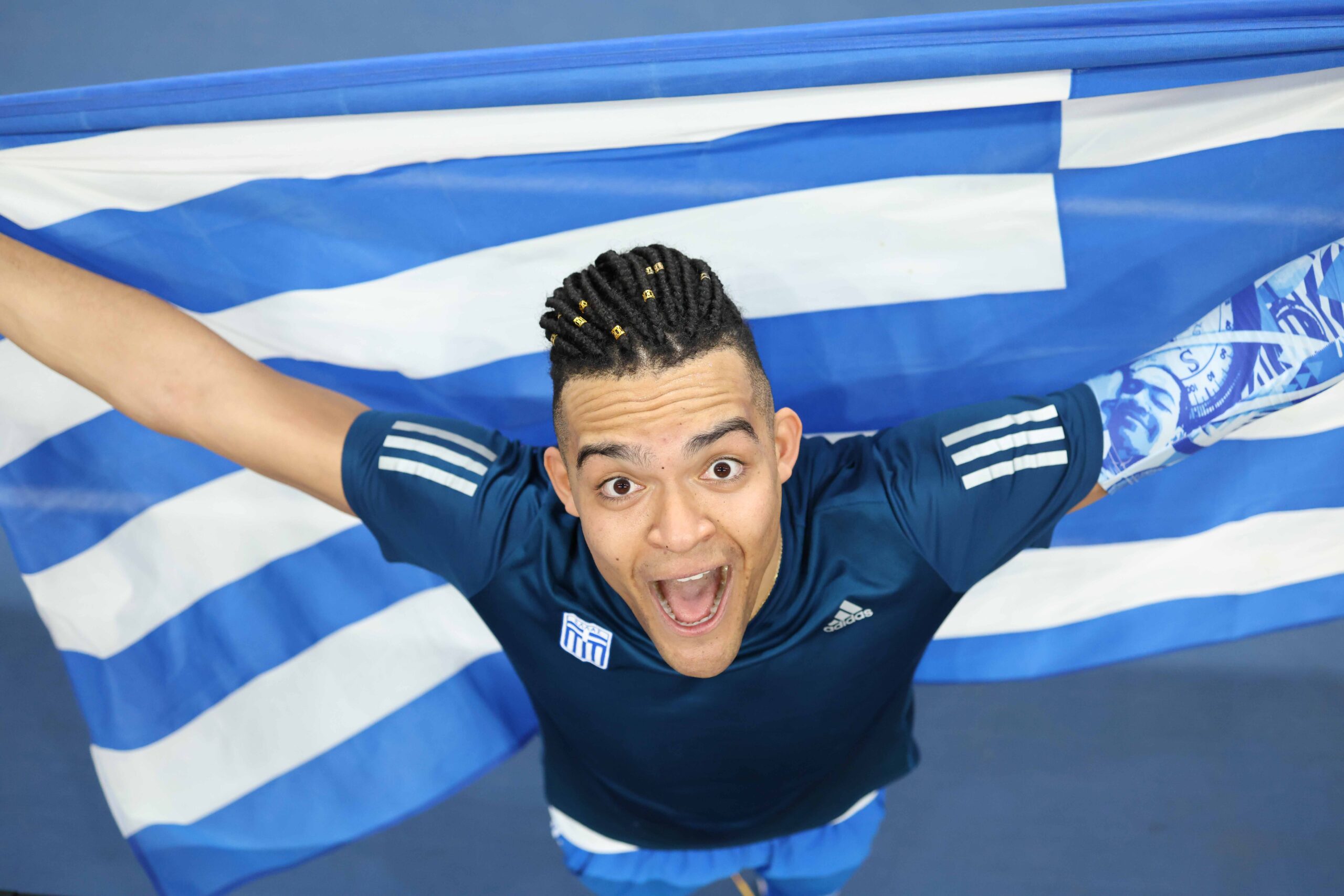 Παγκόσμιο κλειστού 2025: Ο Καραλής ισοφάρισε το 8.65μ του Τεντόγλου με το 6.05μ!