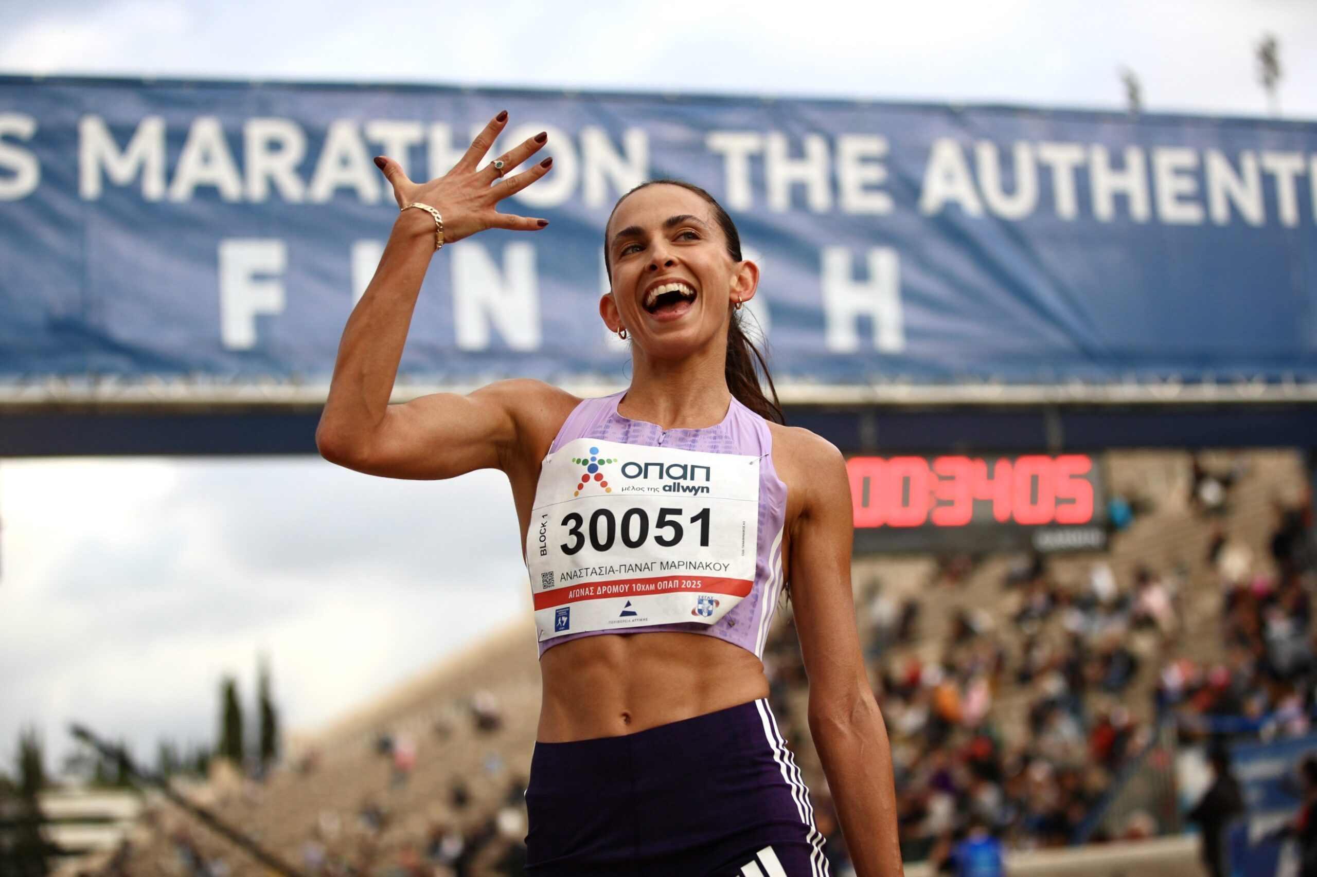 AMA 2025: 5η σερί νίκη για την Μαρινάκου με πανελλήνιο ρεκόρ – Υπεράσπιση από τον Πετρουλάκη στα 10χλμ