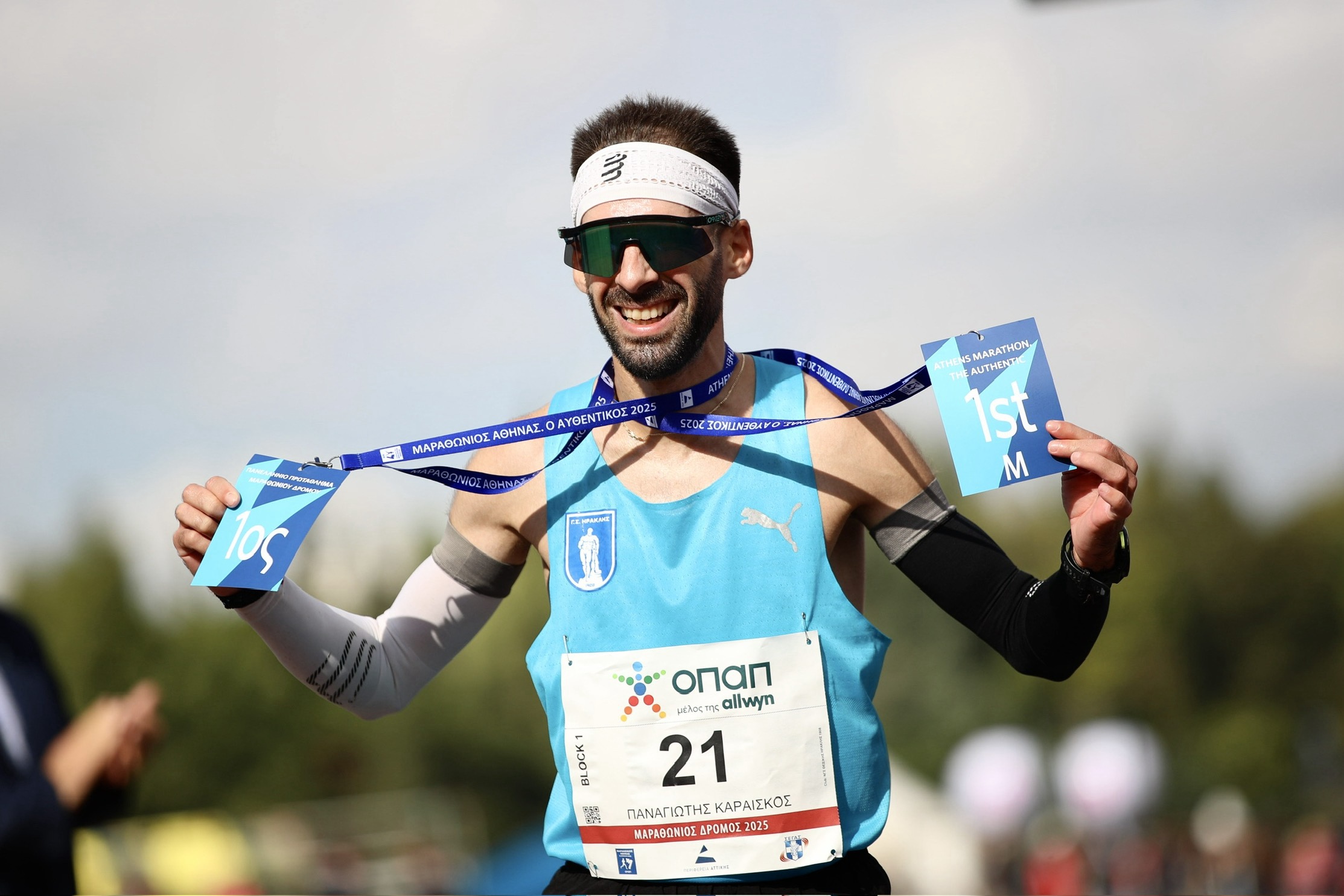 ΑΜΑ 2025: Θριαμβευτής ξανά μετά το 2023 στον μαραθώνιο ο Καραΐσκος!