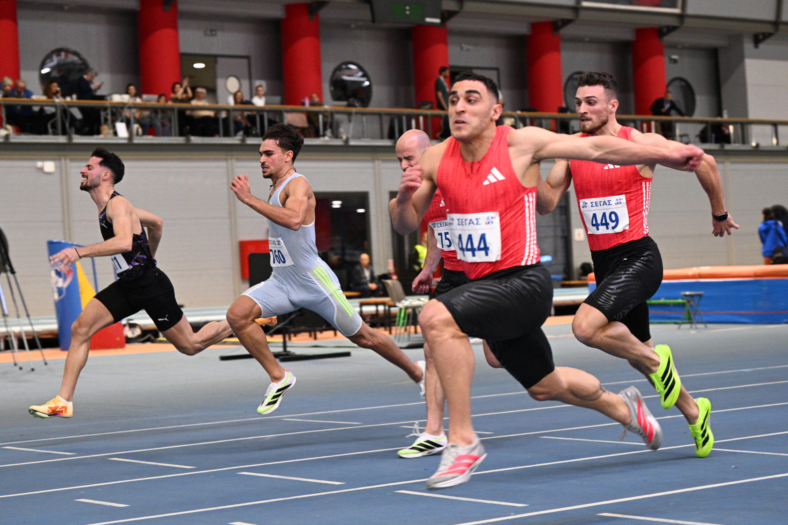 Ξεχώρισαν με ατομικά ρεκόρ στα σπριντ Μυριανθόπουλος και Γκαραγκάνης
