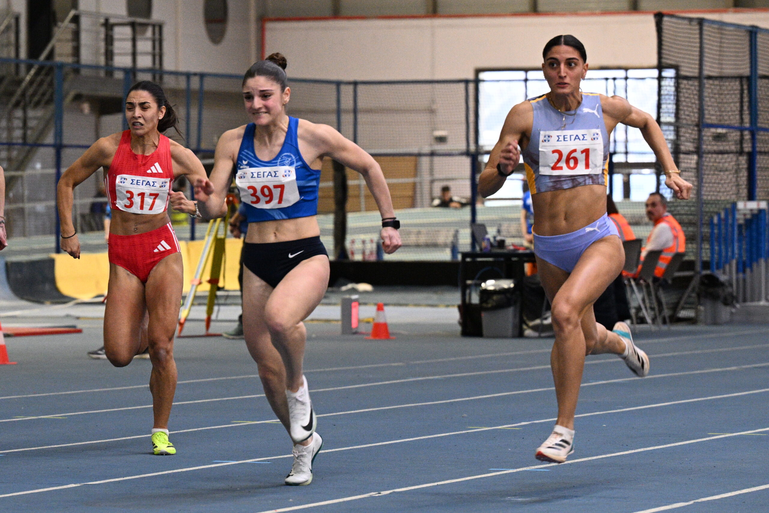 Η κορασίδα Αντωνάτου ισοφάρισε το πανελλήνιο ρεκόρ νεανίδων της Θάνου στα 60μ!