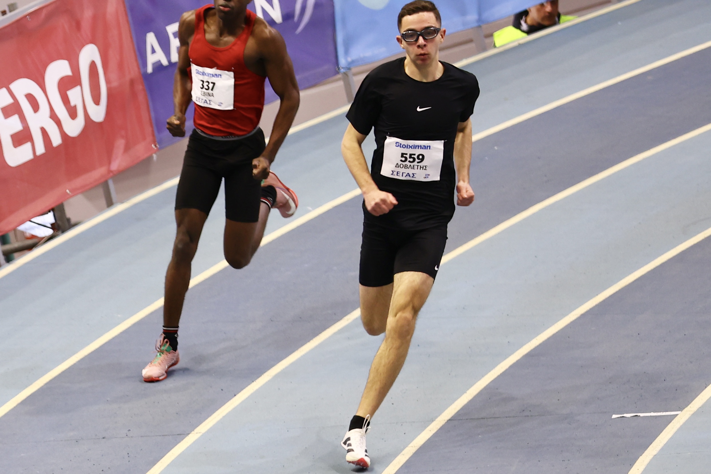 Πανελλήνιο κλειστού 2026: Πανελλήνιο ρεκόρ παίδων από τον Δοβλέτη στα 200μ